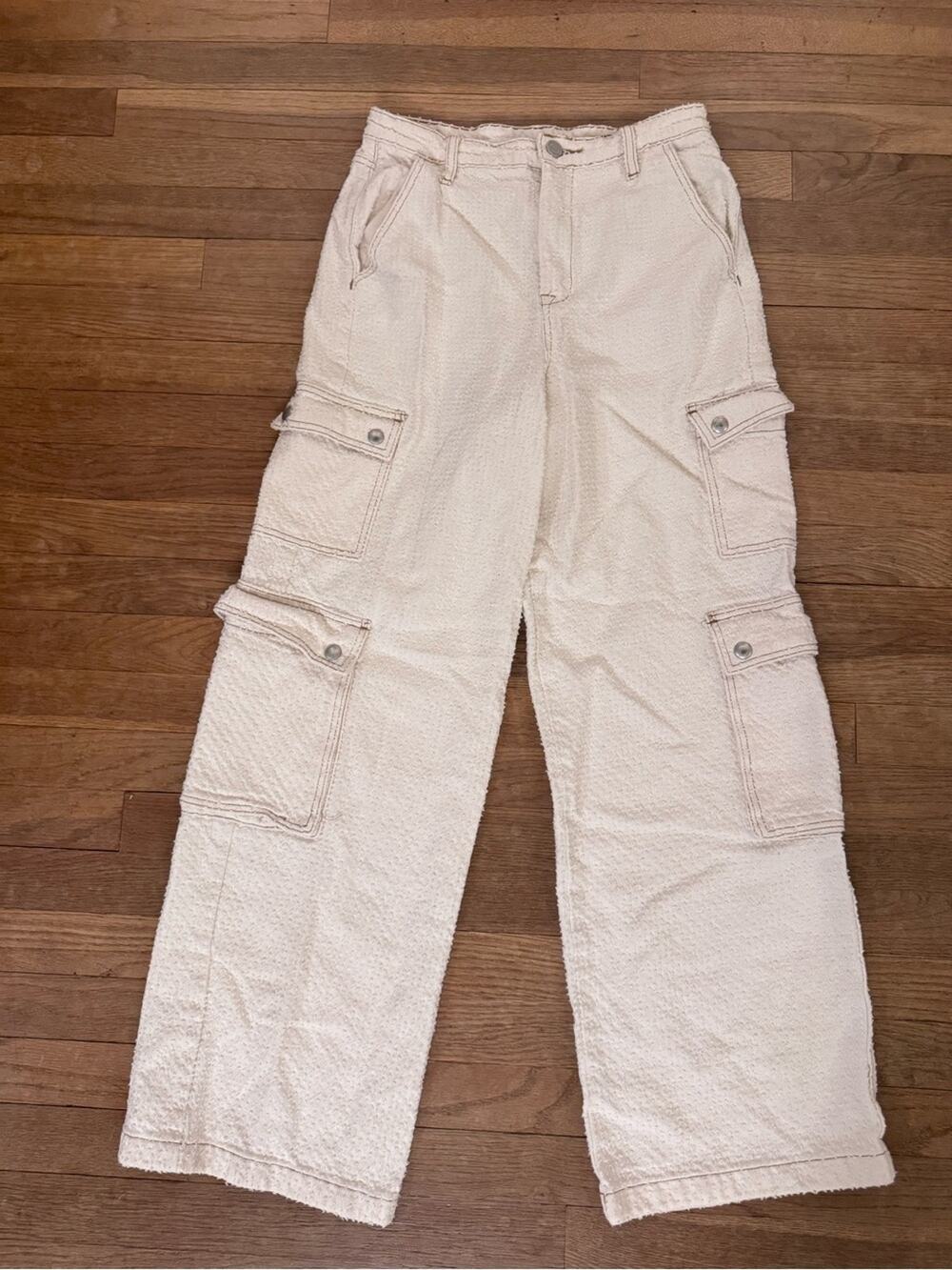[BLANKNYC] Women's The Franklin Ribcage Wide Leg Cargo Pants Size - 27 (28)
 b57